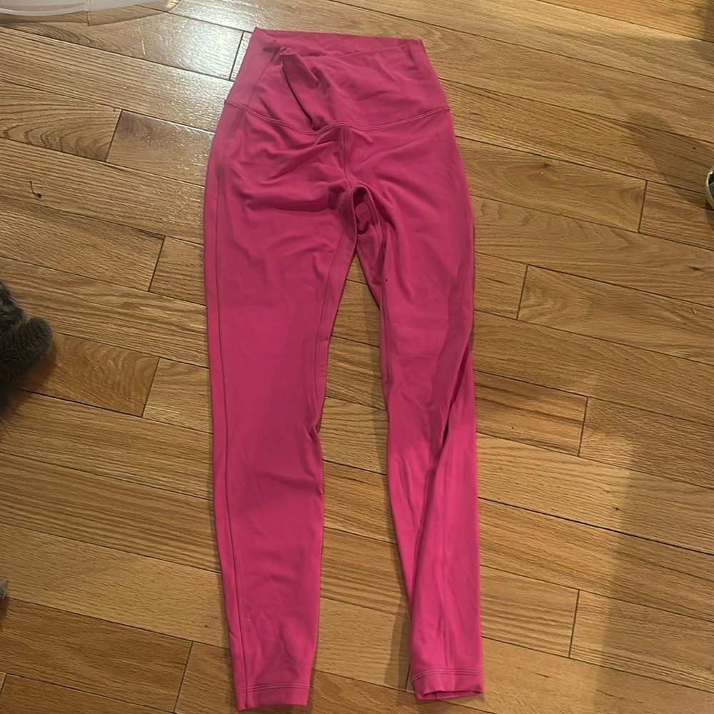 pink lulu lemon leggings size 6 slightly worn